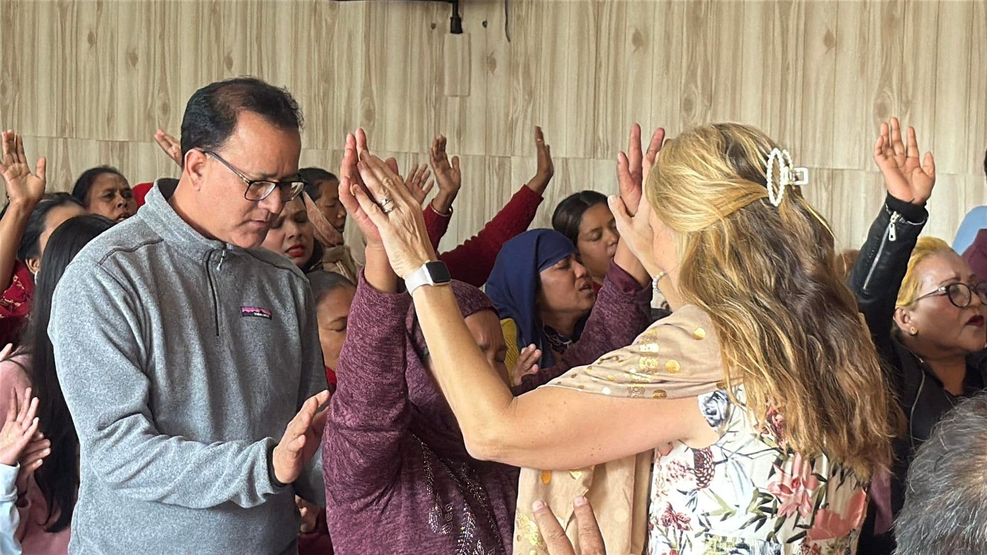 Mandy leading worship in Nepal